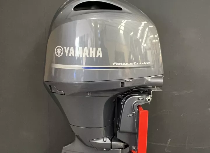 Yamaha 175 PS EFI